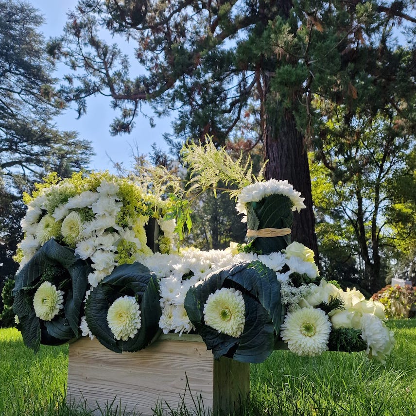 Arrangements de fleurs "sur-mesure" pour le deuil