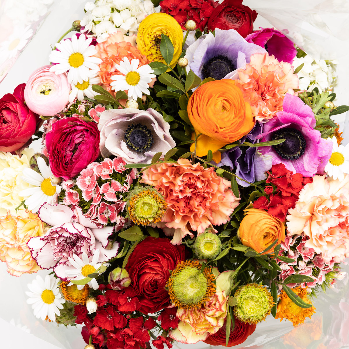 Seasonal colorful blooms bouquet - Image 6